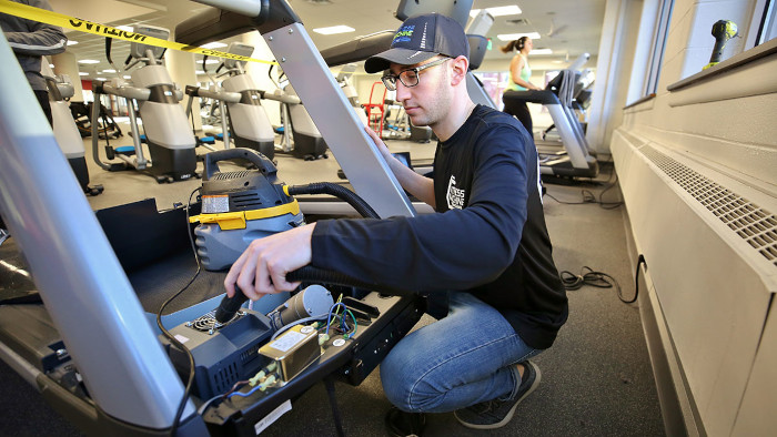 treadmill cleaning