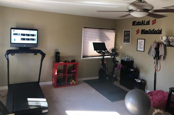 Treadmill-Basement-or-garage